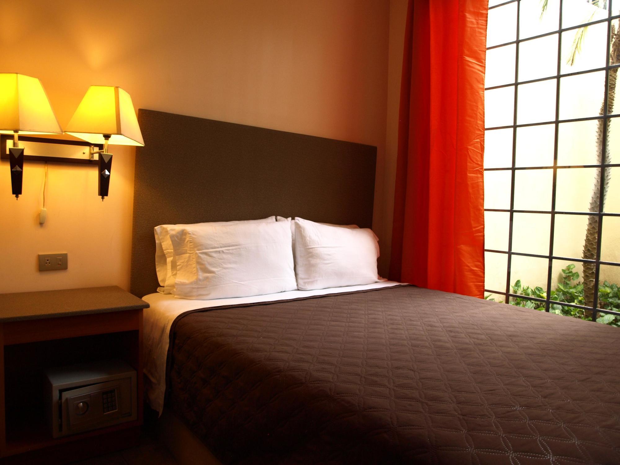 Hotel The Palm House Inn ซานโฮเซ ภายนอก รูปภาพ